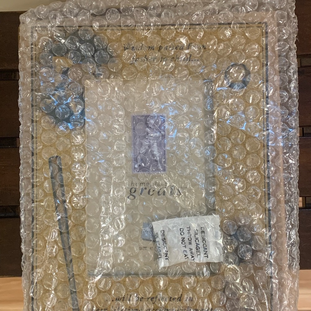 NEW Russ Picture Frame - Picture 4 of 4